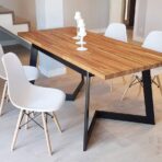 moderner Loft-Industrietisch