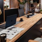 biurko do pracy biurowej