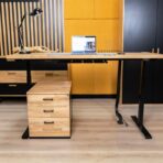 Natürliche Holzmöbel für ein modernes Interieur