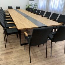 Konferenzraumtisch