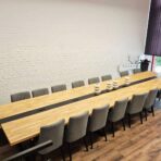 konferenz_tisch_18_personen