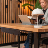 biurko do pracy siedzącej