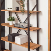 nowoczesny regał do biura