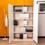 pojemna szafa dwudrzwiowa