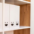 szafa o geometrycznym kształcie