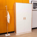 szafa wolnostojąca biała