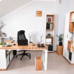 weiße Möbel für Büro und Arbeitszimmer