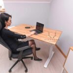 Schreibtisch für weiße Frauen