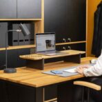 Bürotisch, Vorderansicht