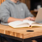 biurko młodzieżowe wygodne do nauki