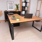 Loft-Eckschreibtisch