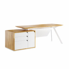 weißer Bürotisch