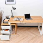 Loft-Büro plus Schreibtisch