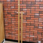 Büro-Garderobe aus weißem Holz