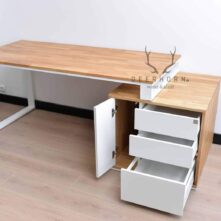 Loft-Schreibtisch mit Schubladen