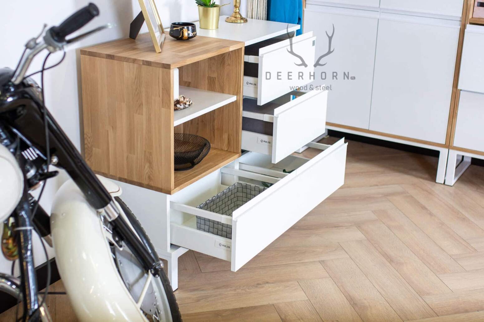 biala_Schrank_mit_Schubladen weiße Kommode