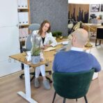 weißer Schreibtisch