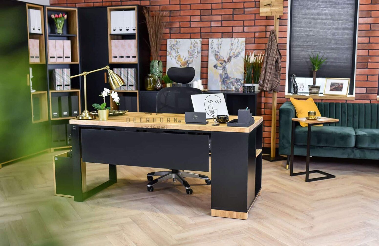 desk_deerhorn Hirschhorn-Schreibtisch