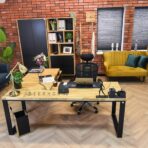 Hirschhorn-Eckschreibtisch