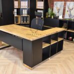 Eckschreibtisch modernes Büro