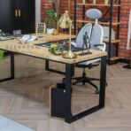 Eckschreibtisch aus Holz