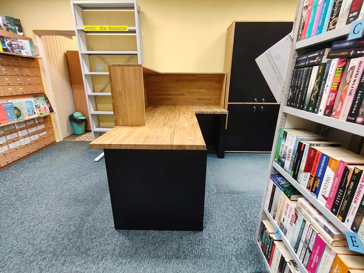 Bild #2 von Biblioteka