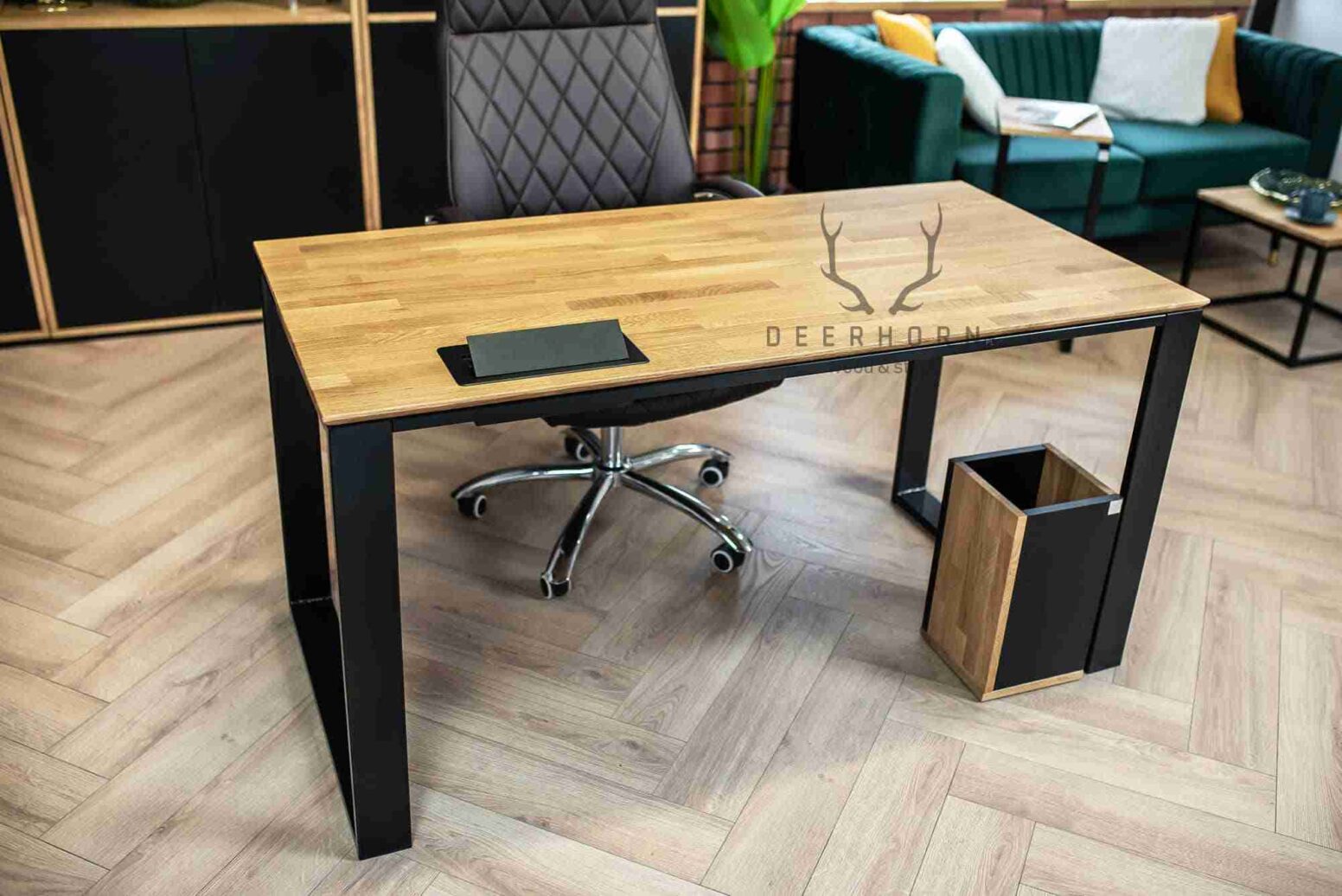 Schreibtisch_140 Schreibtisch 140