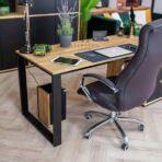 Bürotisch