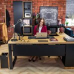 Schreibtisch Holz mit Metall
