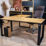 Holz-Stahl-Schreibtisch