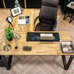 Schrank-Schreibtisch