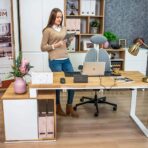 Bürotisch