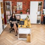 weiße Möbel für das Büro