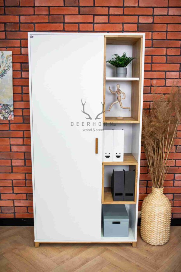 abschließbarer Schrank