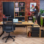 großer Arbeitstisch