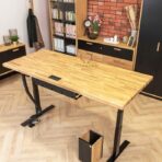 elektrischer Schreibtisch