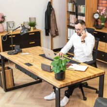 Schreibtisch im Arbeitszimmer, Büro