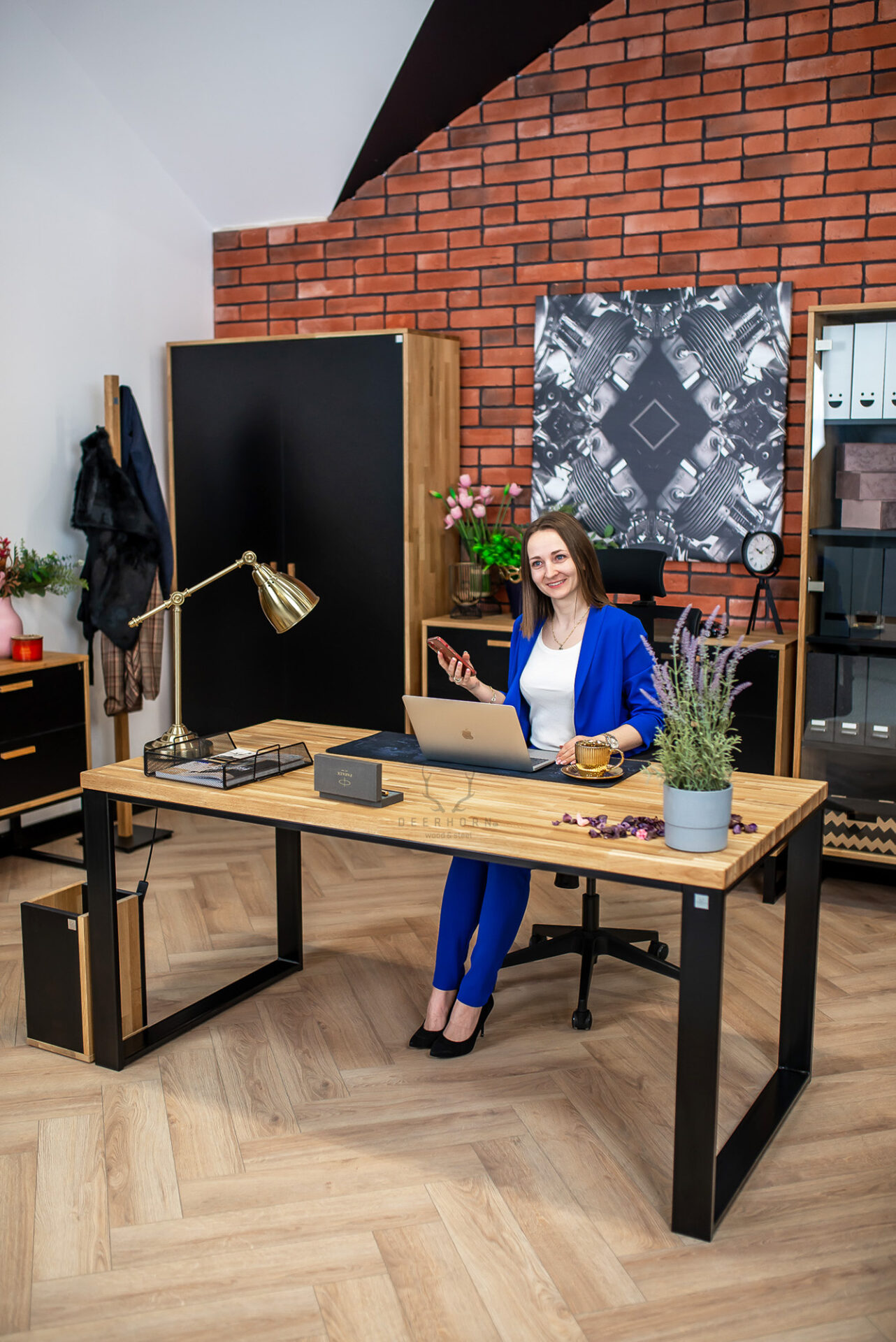 Schreibtisch für Büro und Arbeitszimmer, schwarz 160x80 | Deerhorn Möbel
