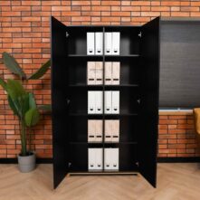 Schwarzer Aktenschrank