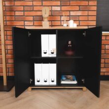 Kommode aus schwarzem Holz