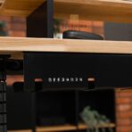 Kabelgitter für elektrischen Schreibtisch