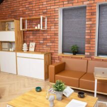 braunes Sofa