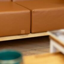bequemes Sofa für das Wartezimmer
