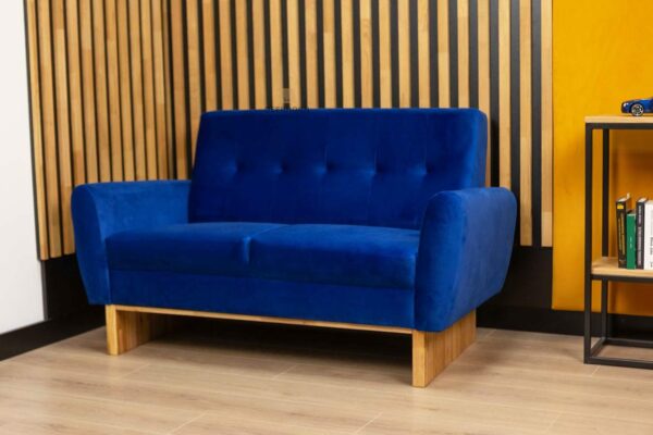 elegantes Sofa für das Wohnzimmer, Vorderansicht