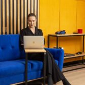 kobalt büro wartezimmer sofa