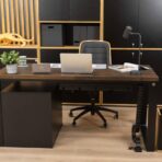 loft moderne Schreibtische mit Sockel