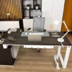 Büromöbel Schreibtisch