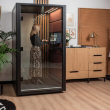 kabina biurowa pasujaca do wnętrz loftowych