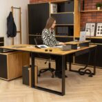 Arbeitstisch für Frauen