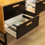 Kommode mit großen Schubladen